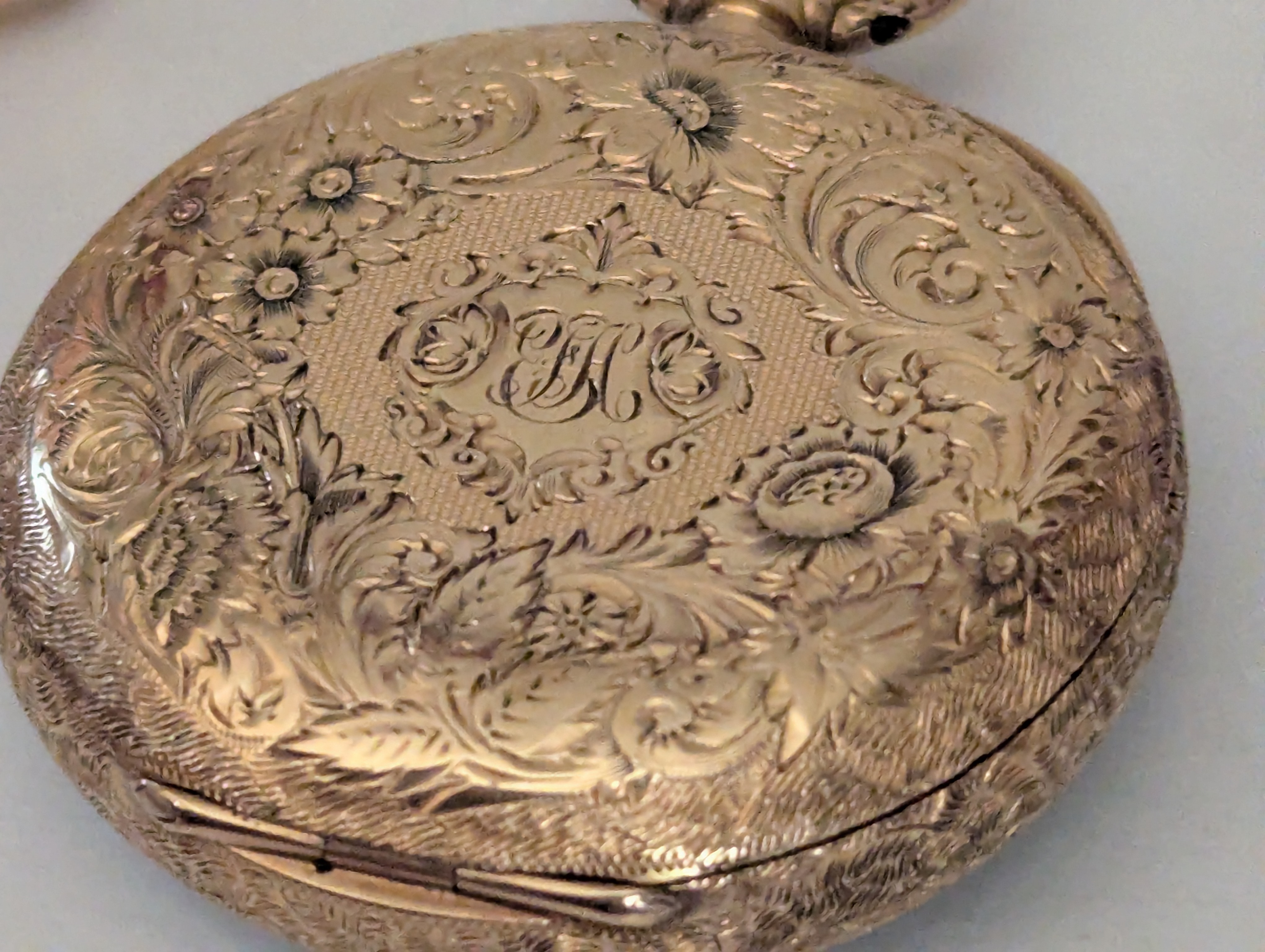 Zoomed in view without gemstones